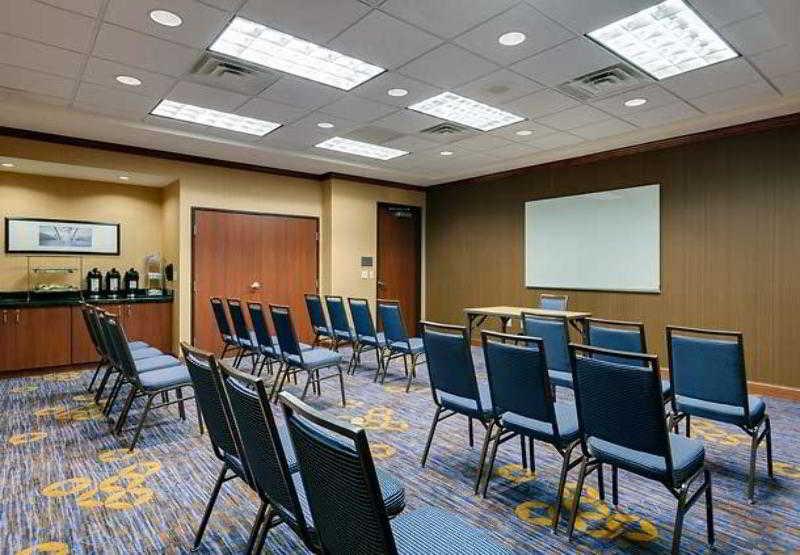 Courtyard By Marriott Chicago Schaumburg/Woodfield Mall Ngoại thất bức ảnh