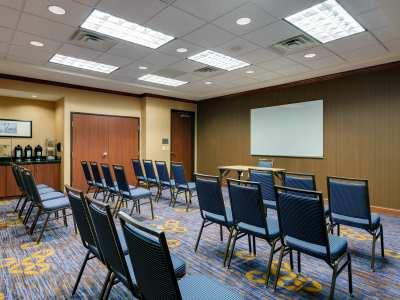 Courtyard By Marriott Chicago Schaumburg/Woodfield Mall Ngoại thất bức ảnh