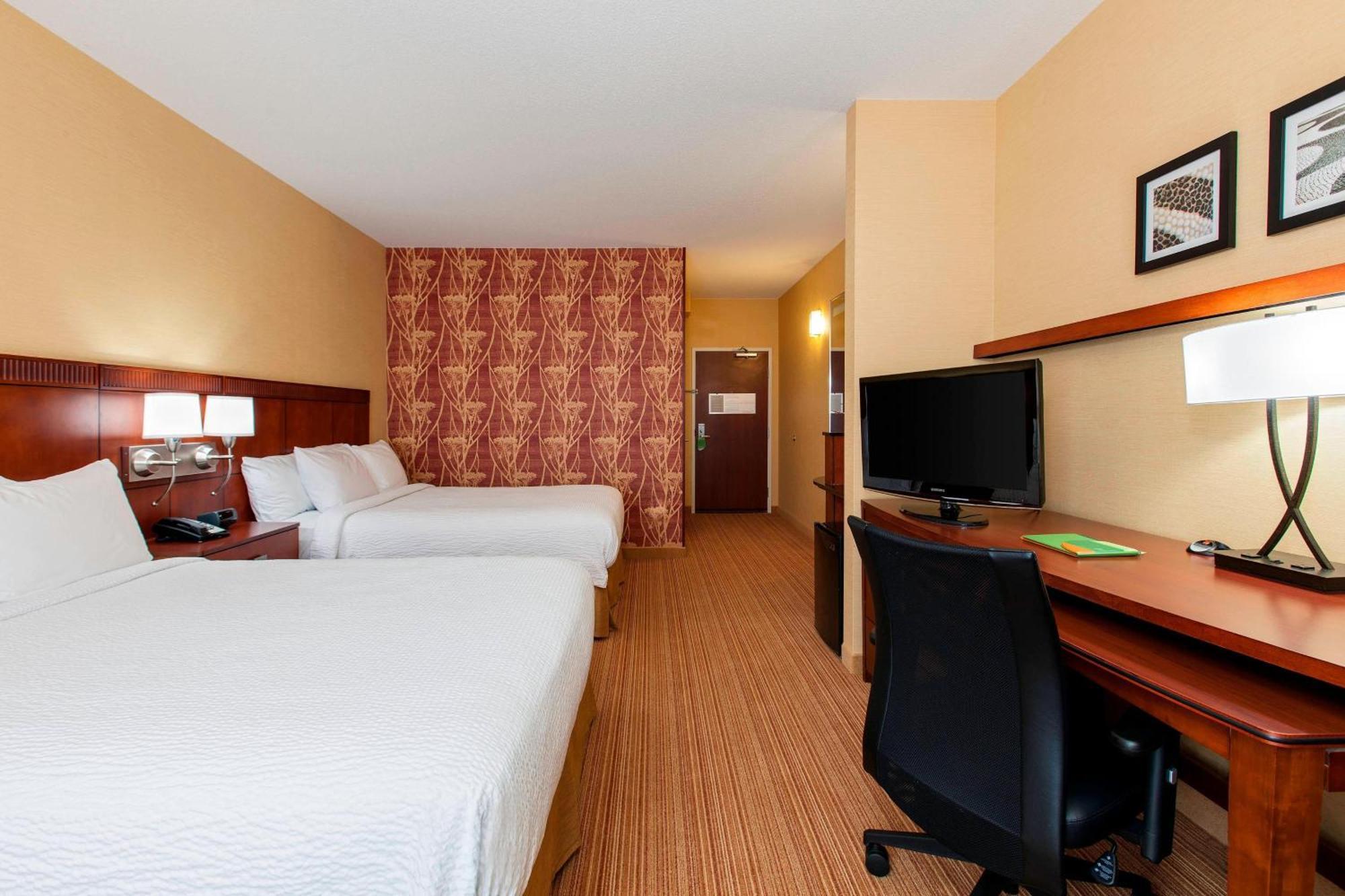 Courtyard By Marriott Chicago Schaumburg/Woodfield Mall Ngoại thất bức ảnh